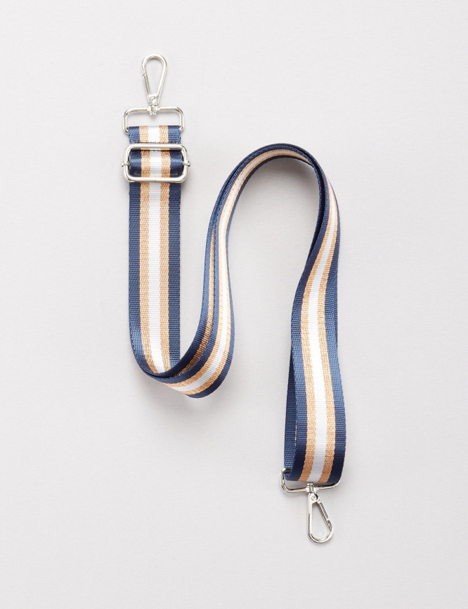 Laid Goods Front View