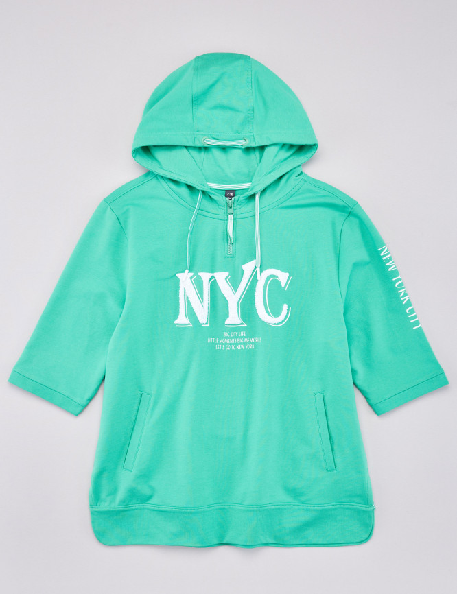 Laid Goods Front View