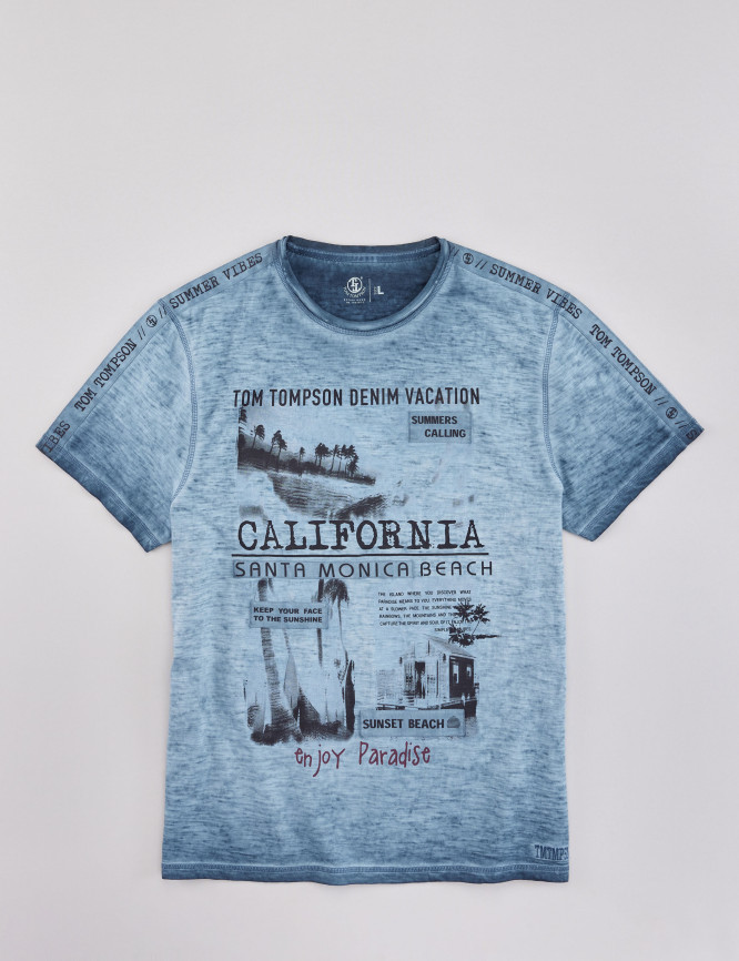 Laid Goods Front View