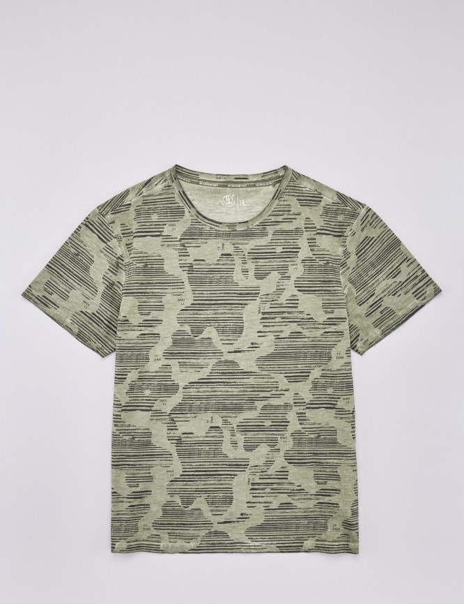 Laid Goods Front View