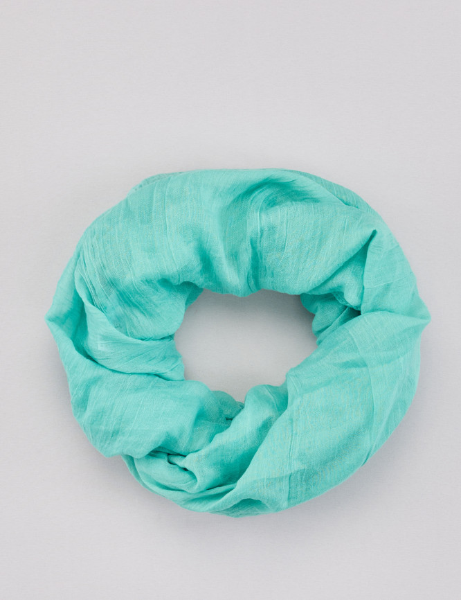 Laid Goods Front View