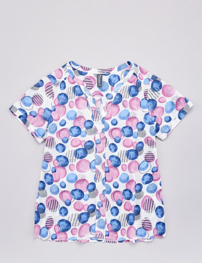 Laid Goods Front View