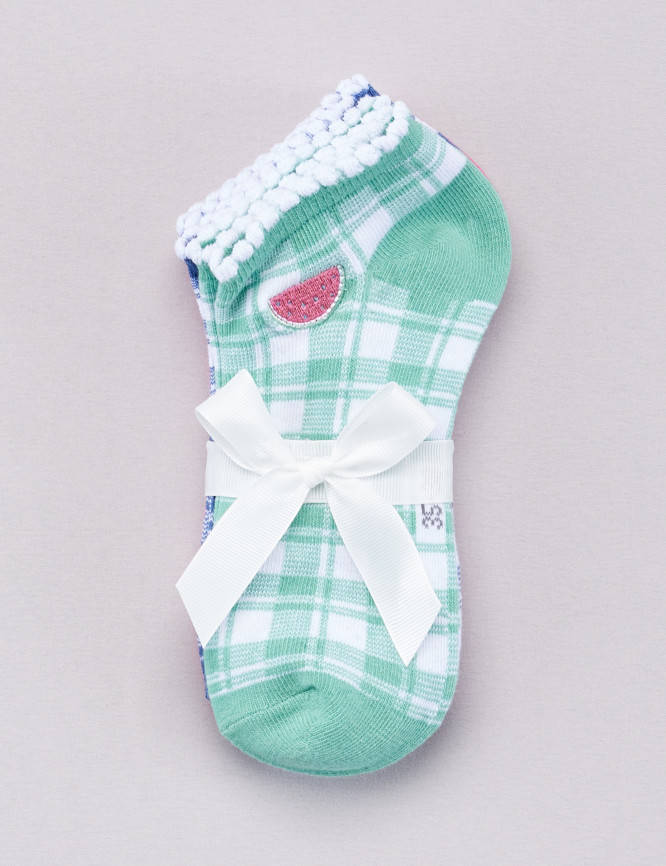 Laid Goods Front View