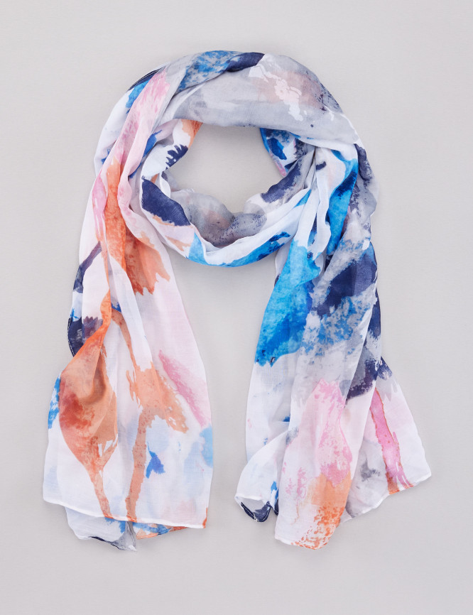 Laid Goods Front View