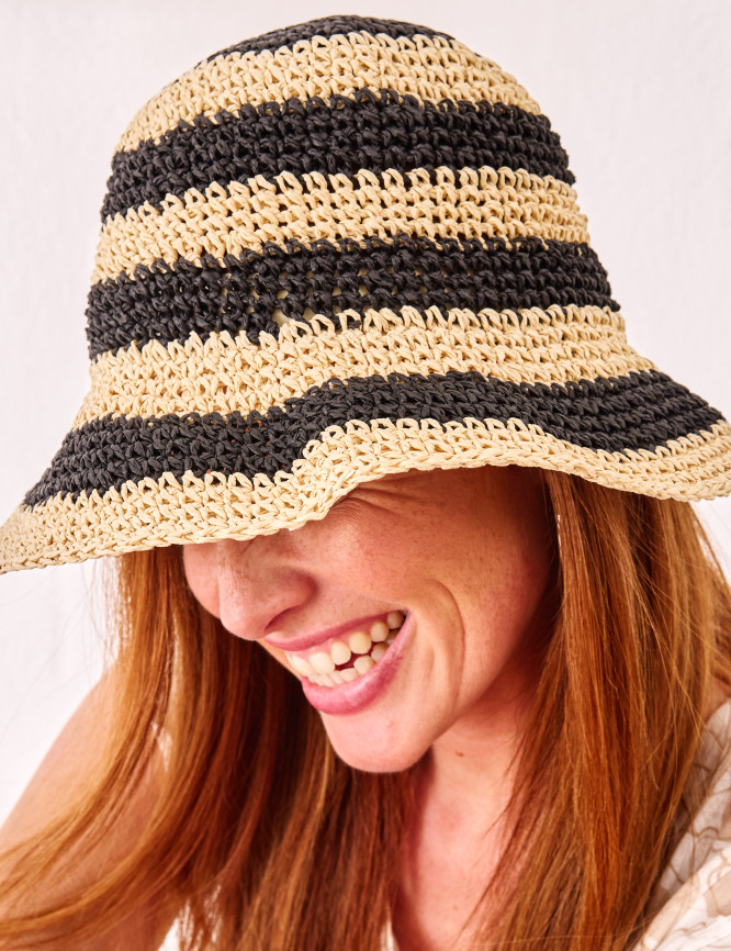 Laid Goods Front View