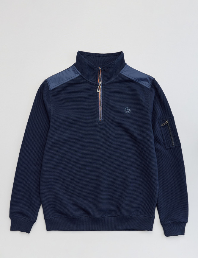 Laid Goods Front View