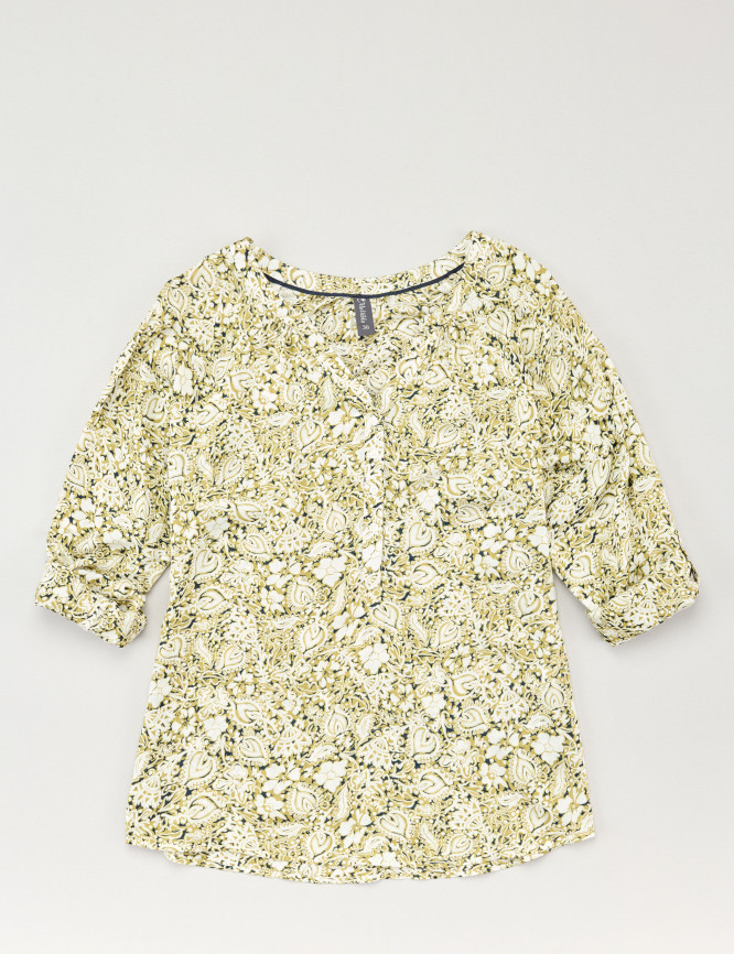 Laid Goods Front View