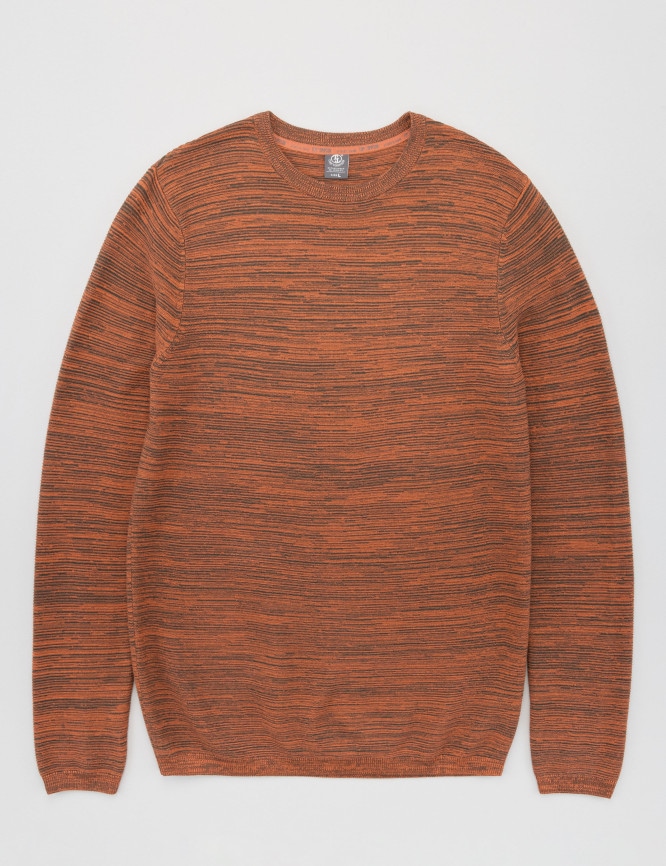 Laid Goods Front View