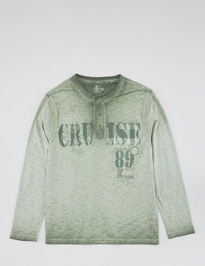 Laid Goods Front View