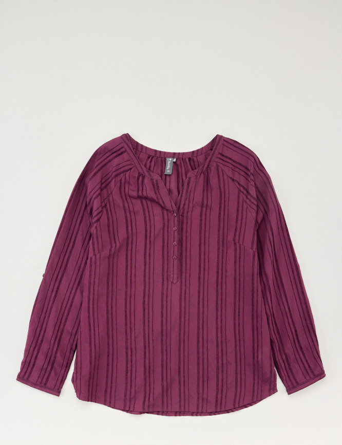 Laid Goods Front View