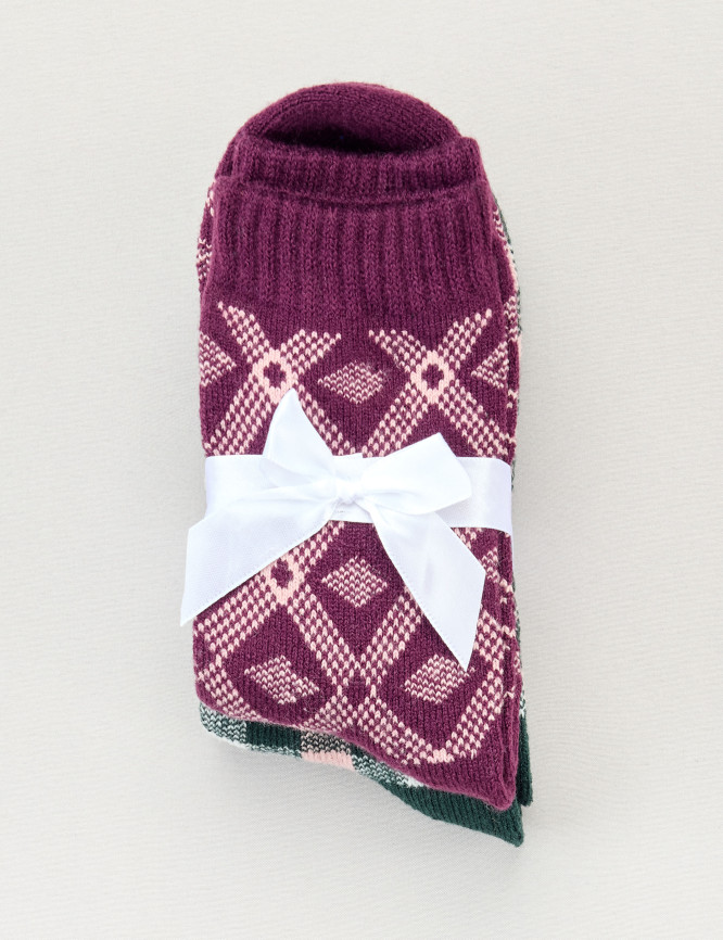 Laid Goods Front View