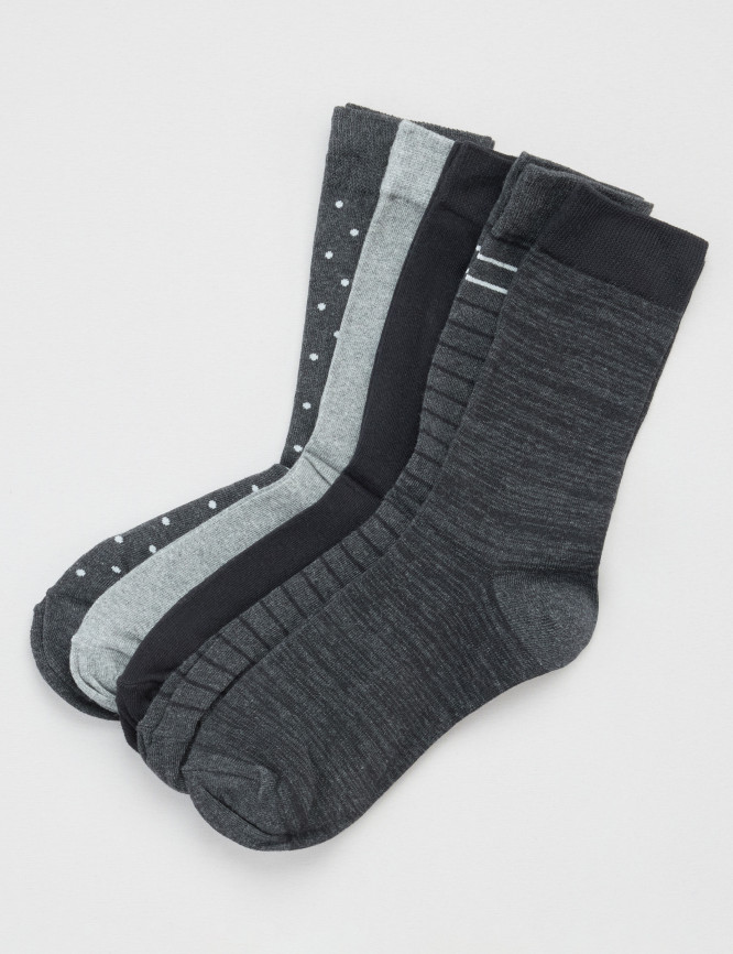 Laid Goods Front View