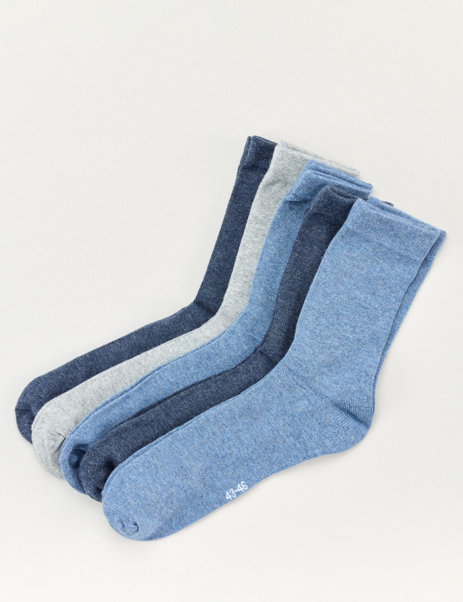 Laid Goods Front View