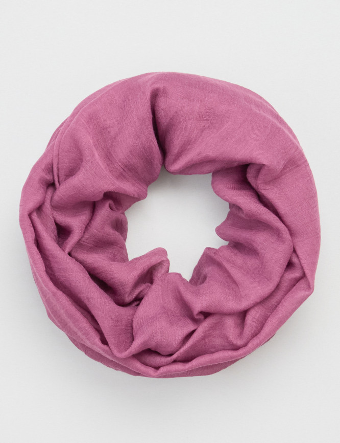 Laid Goods Front View