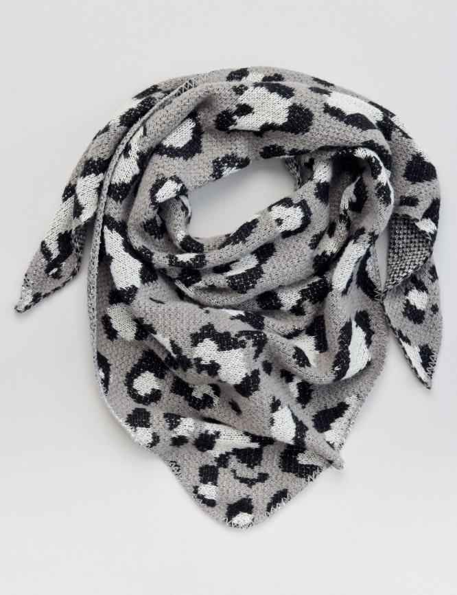 Laid Goods Front View