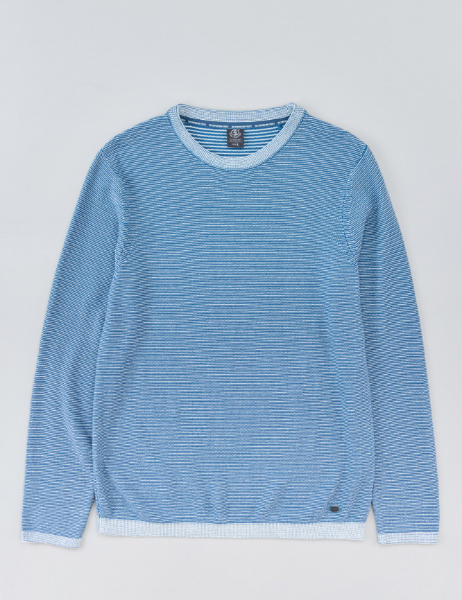 Laid Goods Front View