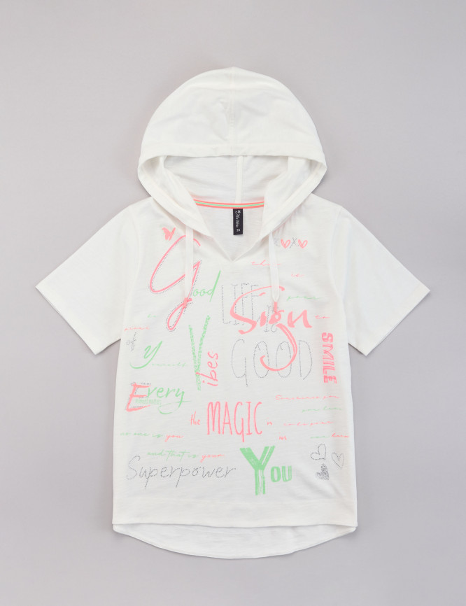 Laid Goods Front View