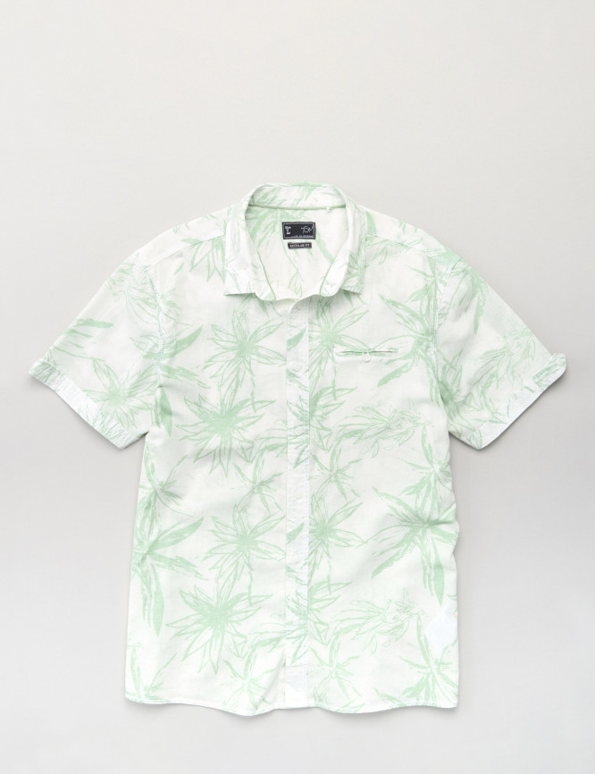 Laid Goods Front View