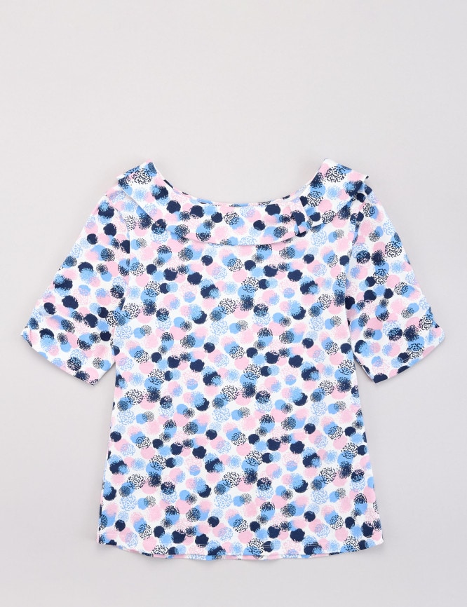 Laid Goods Front View