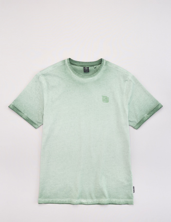 Laid Goods Front View