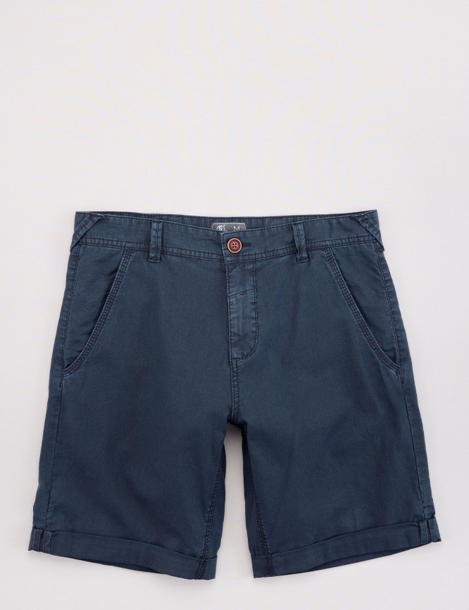 Laid Goods Front View