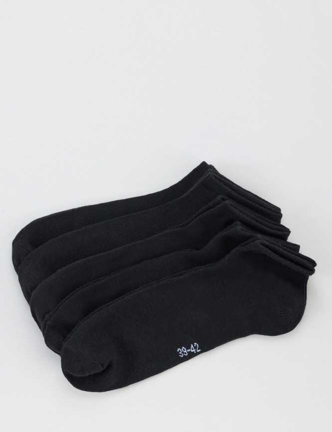 Laid Goods Front View