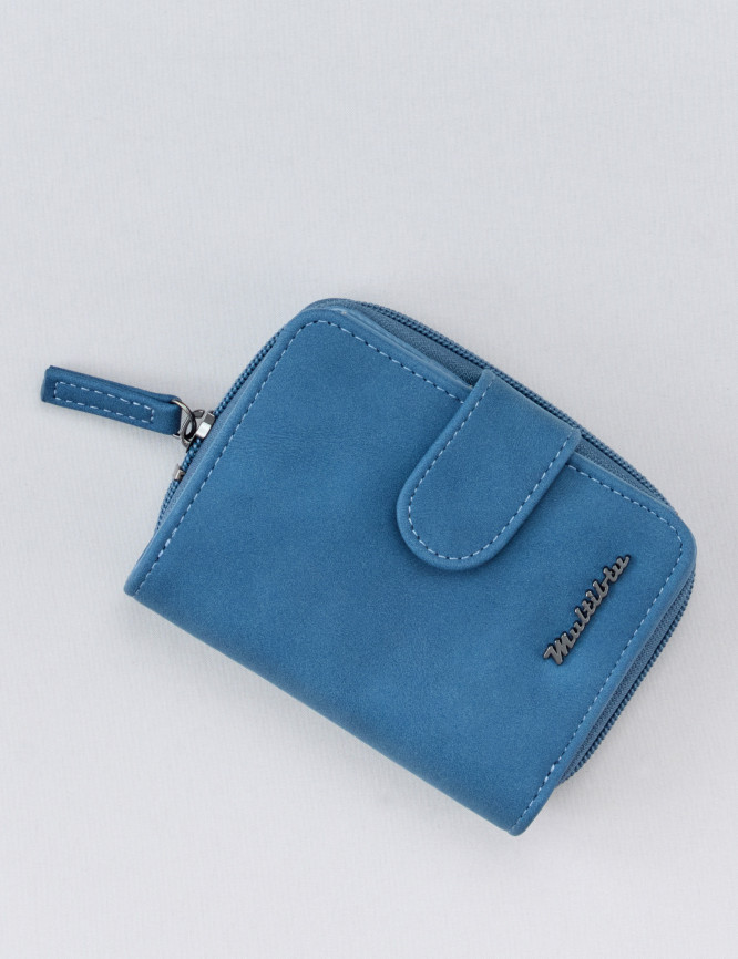 Laid Goods Front View