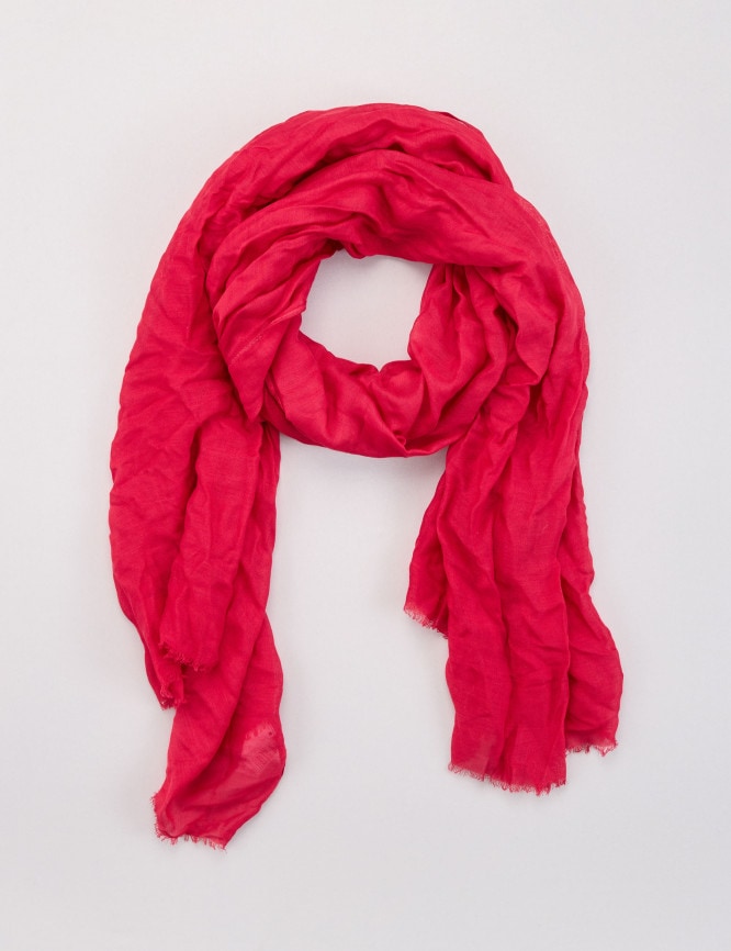 Laid Goods Front View