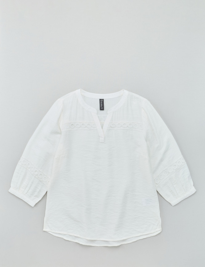 Laid Goods Front View