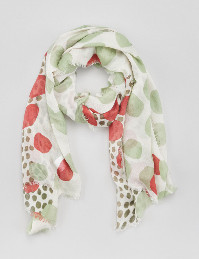 Laid Goods Front View