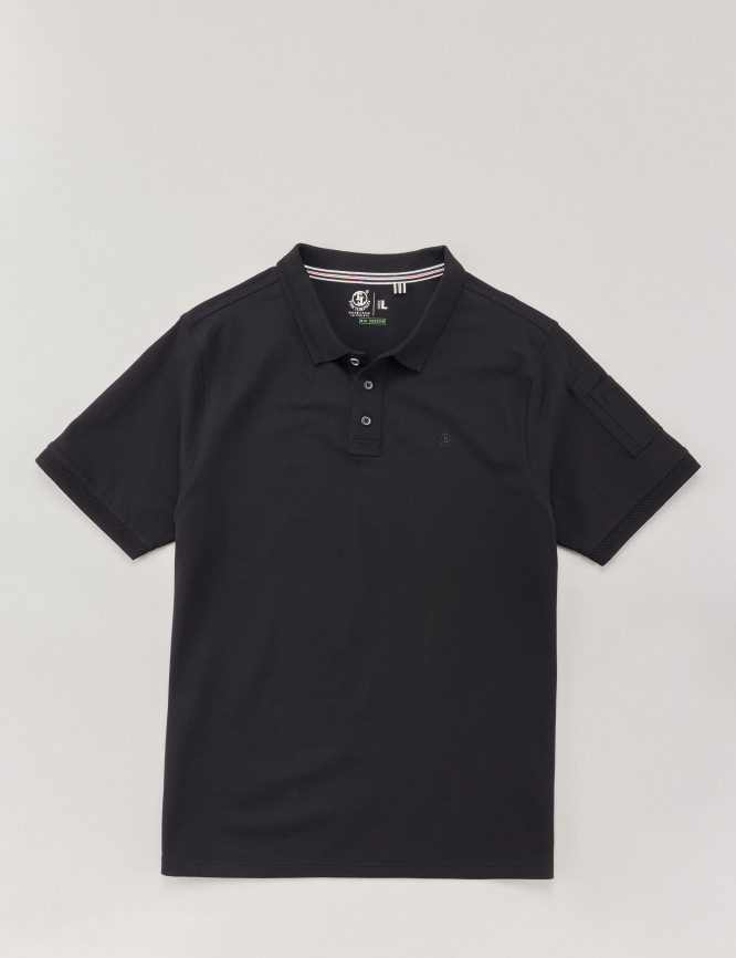 Laid Goods Front View