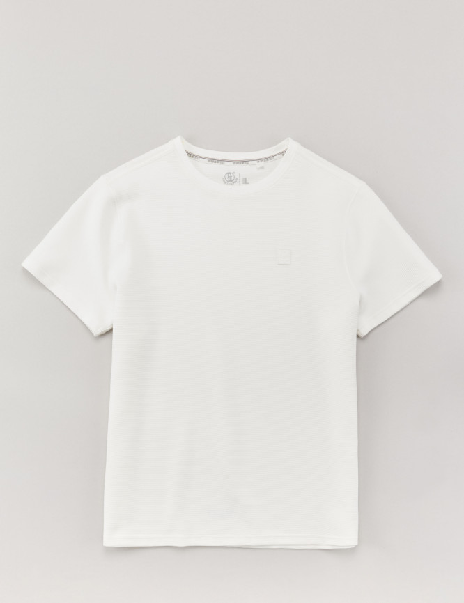 Laid Goods Front View