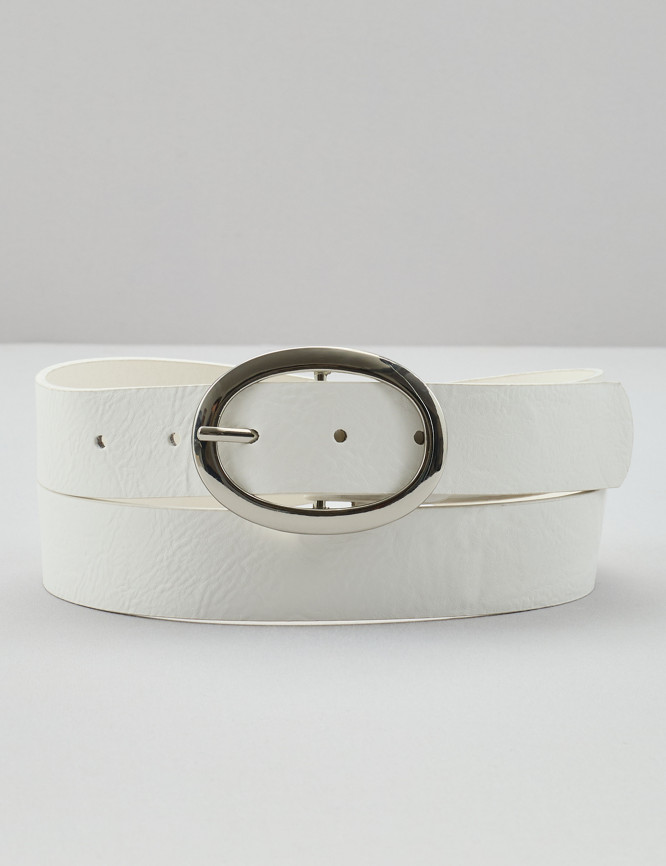 Laid Goods Front View