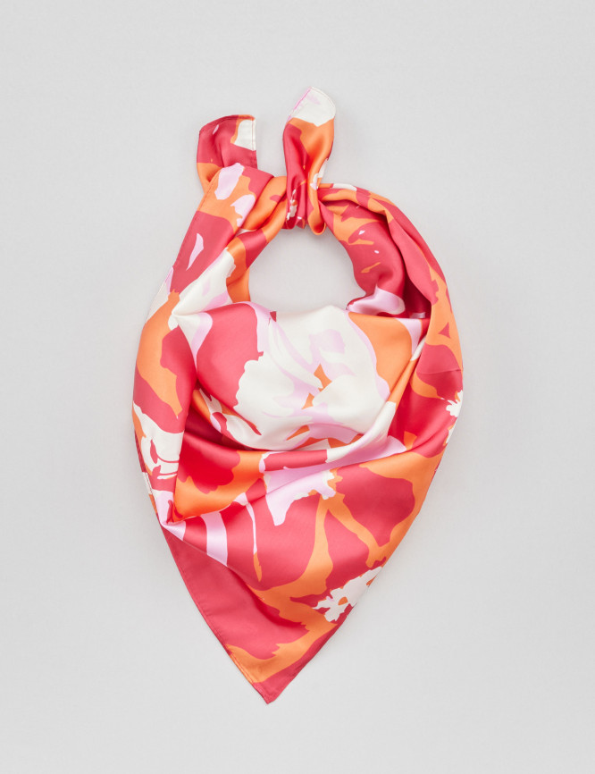 Laid Goods Front View