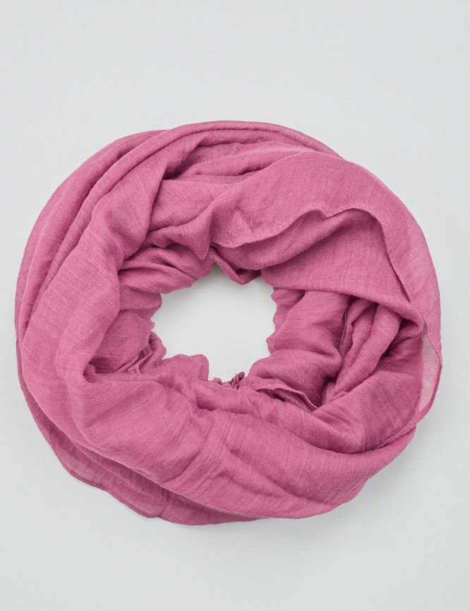 Laid Goods Front View