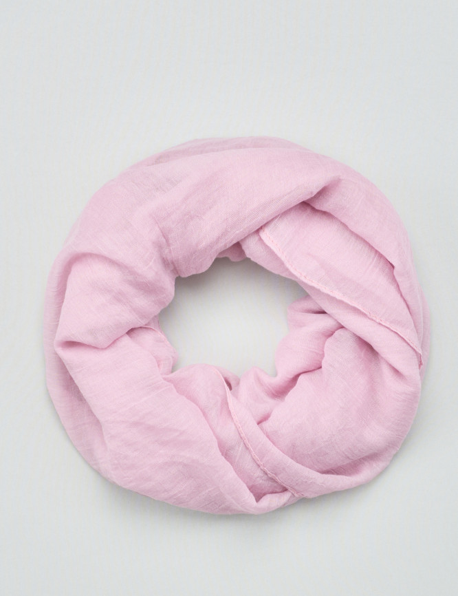 Laid Goods Front View