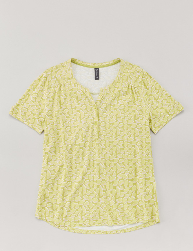 Laid Goods Front View