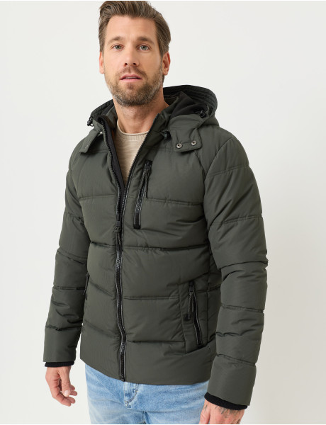 Winterjacke mit abnehmbarer Kapuze