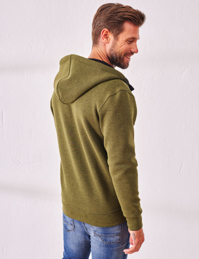 Model Back View