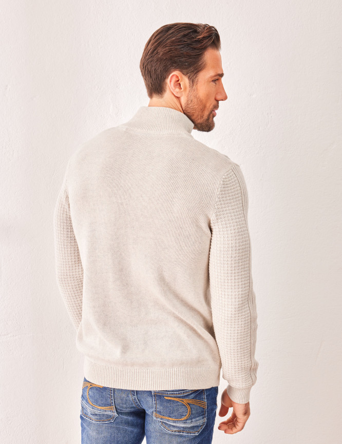 Model Back View