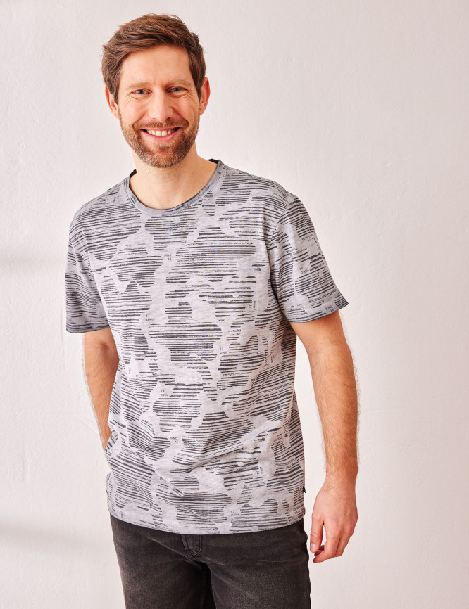 Model Front View