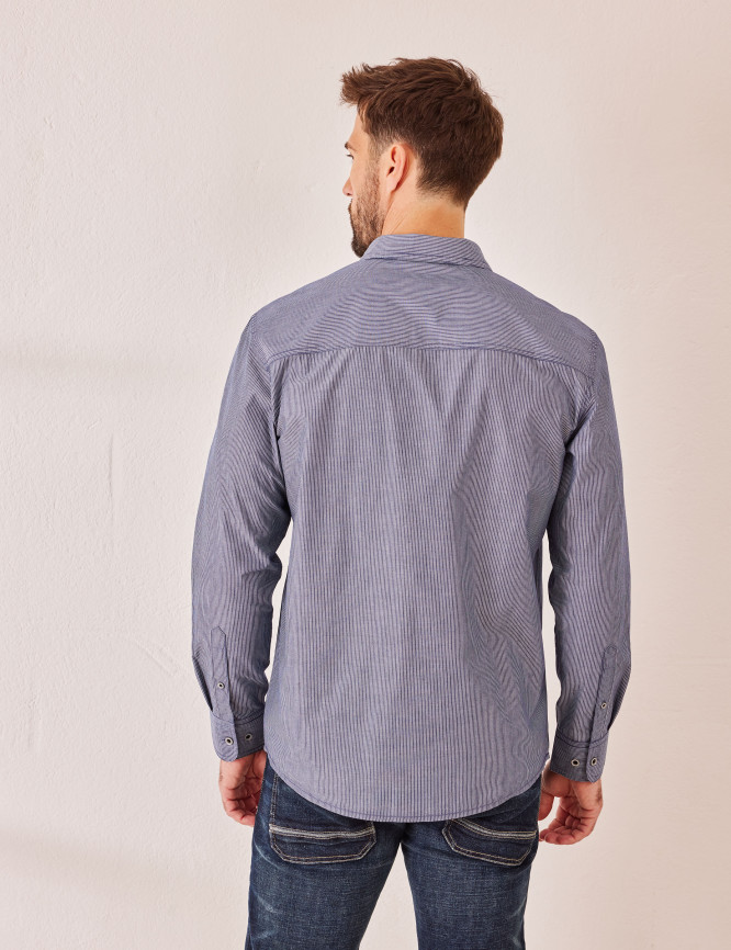 Model Back View