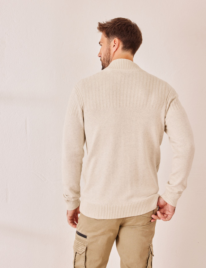 Model Back View