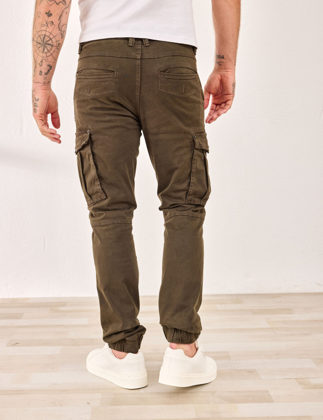 Model Back View