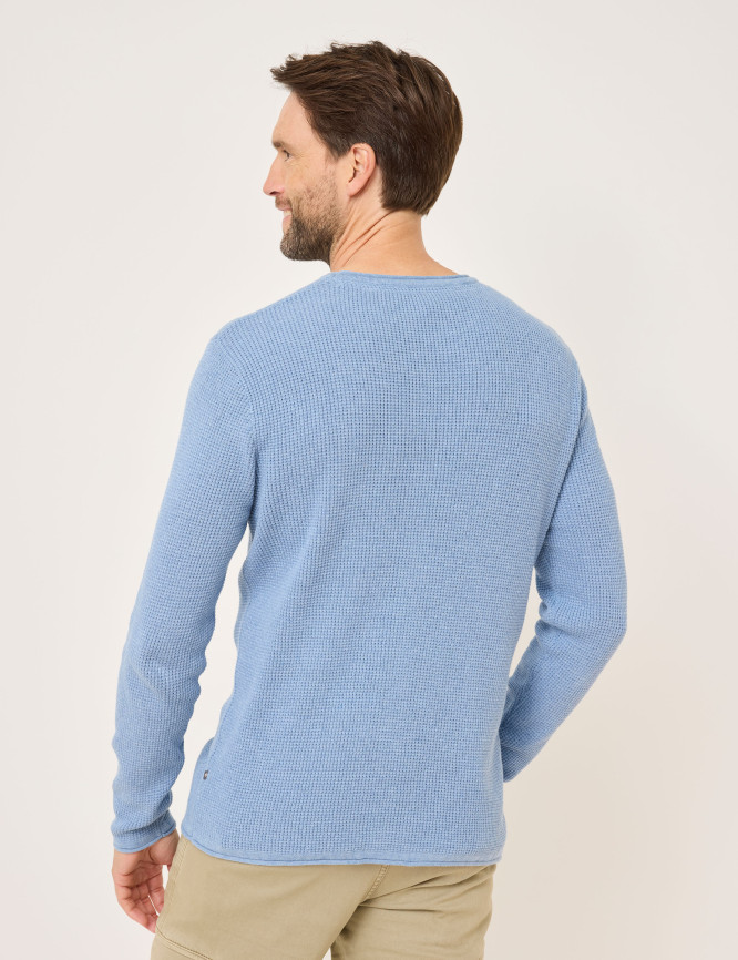 Model Back View