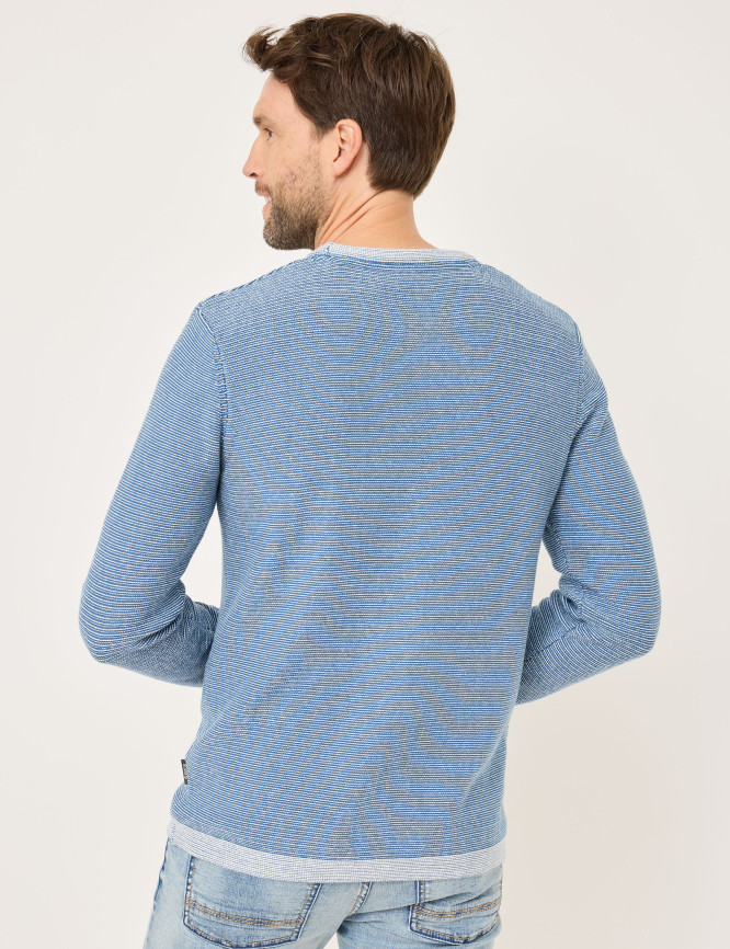 Model Back View