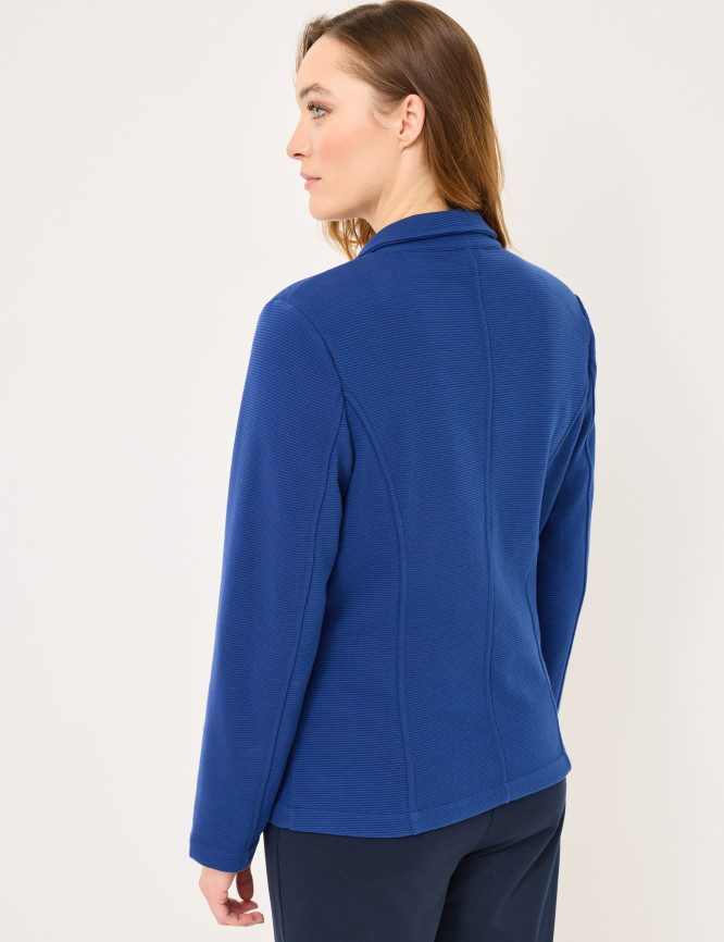 Model Back View