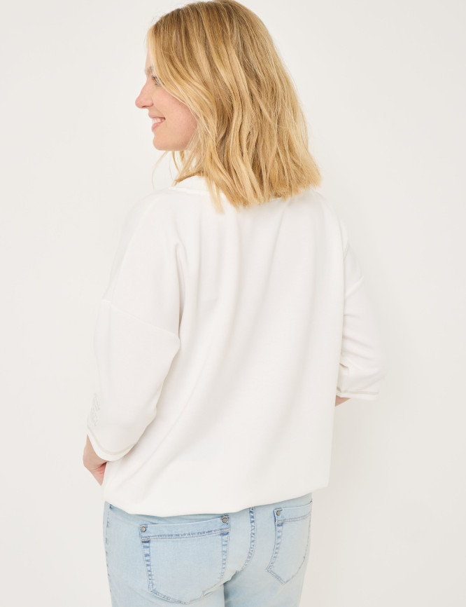 Model Back View