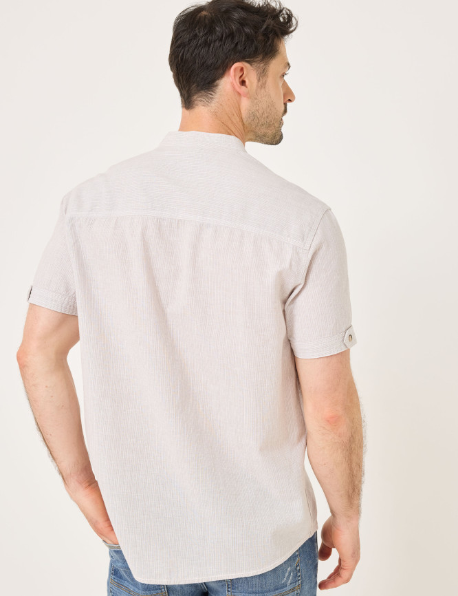 Model Back View