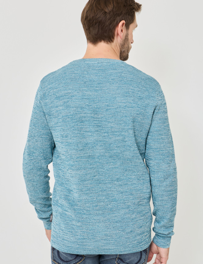 Model Back View
